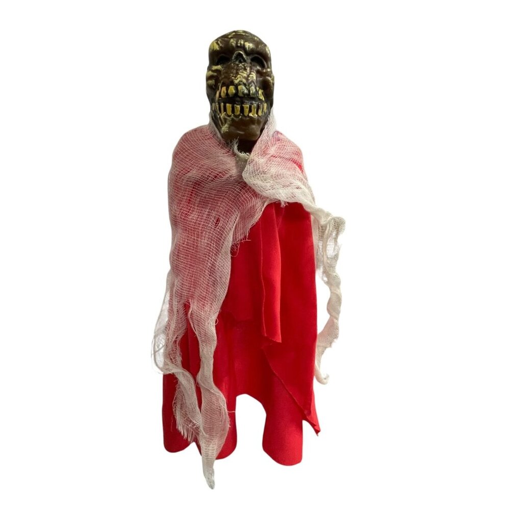 Paper Magic‎ Group Skeleton Halloween Prop Red Cloak 2002-2003